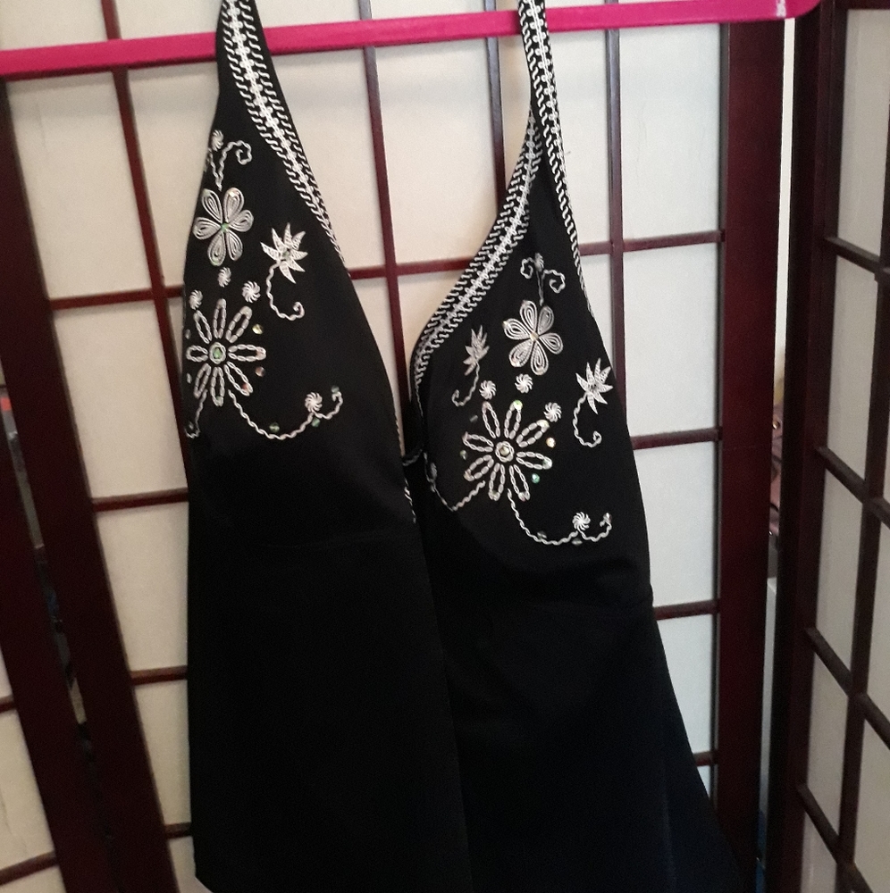 22W St. Tropez swim top only